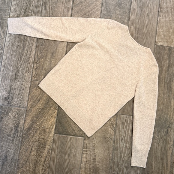 Halogen Cashmere V Neck Sweater Medium - Picture 3 of 8